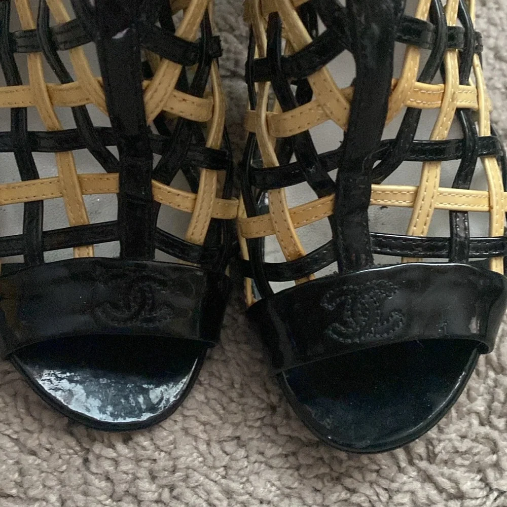 Authentic Chanel woven Cage open toe Bootie’s size 38.5 (8US) - Picture 9 of 17